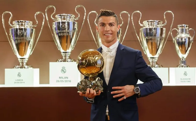 Bộ sưu tập 5 Quả bóng vàng (Ballon d'Or) danh giá khẳng định đẳng cấp độc tôn của siêu sao người Bồ Đào Nha.