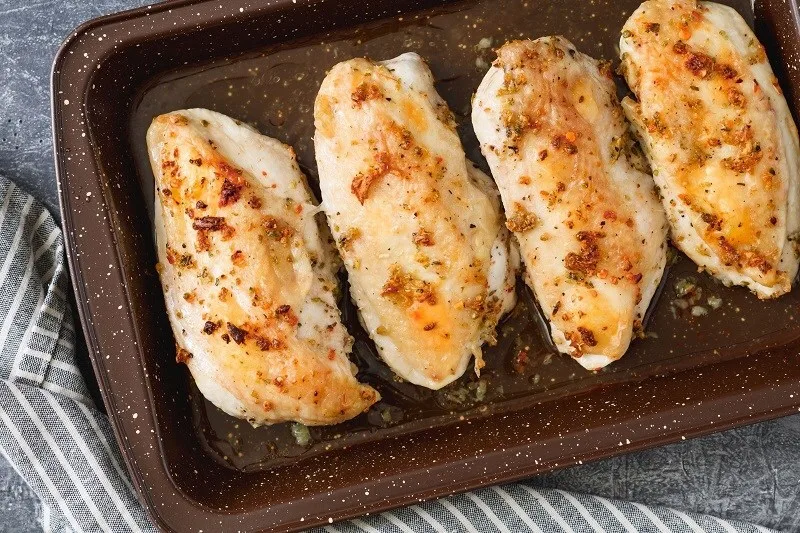 100g ức gà bao nhiêu protein